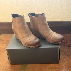Sorel Joan of Artic waterproof wedge booties